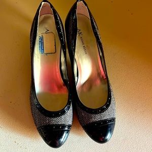 Anne Klein heels sz 9